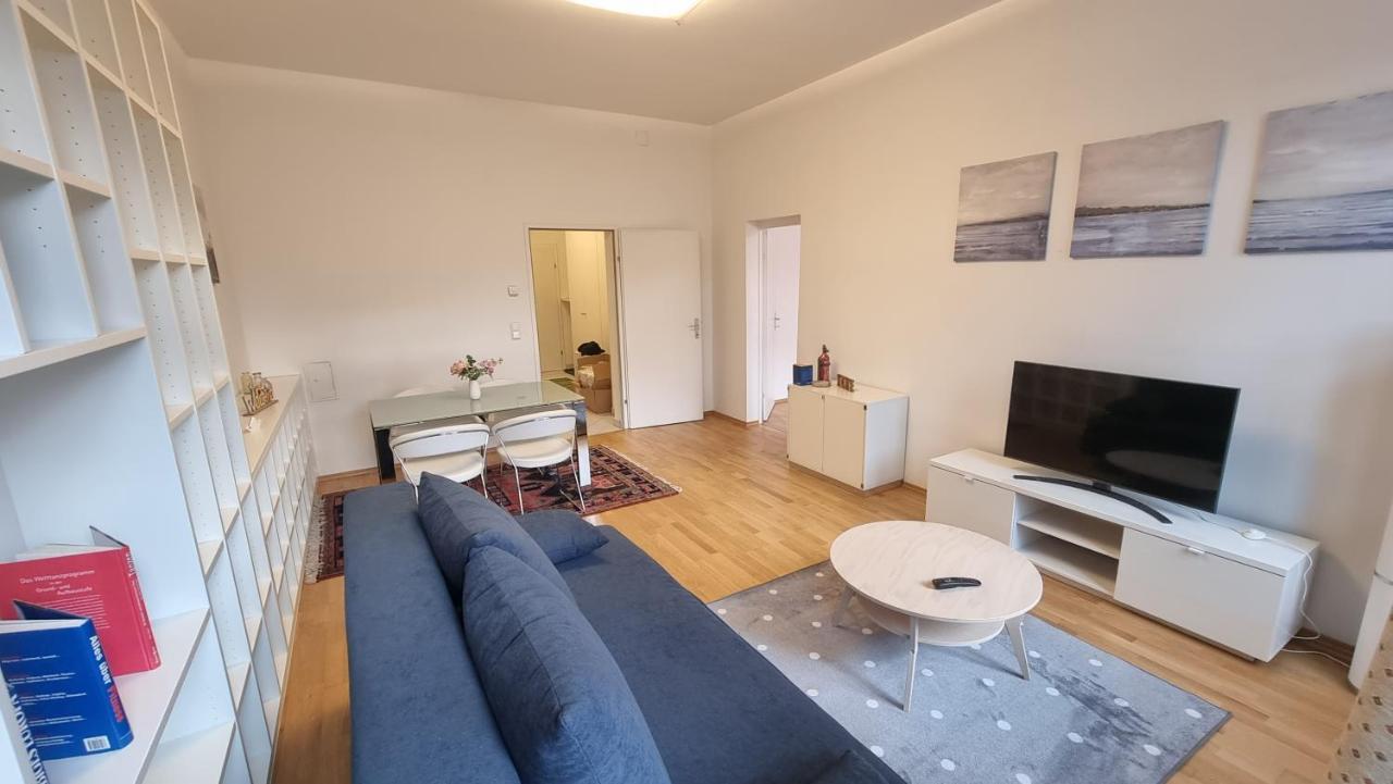 Sunny Apartment Next To Metro 1Br เวียนนา ภายนอก รูปภาพ