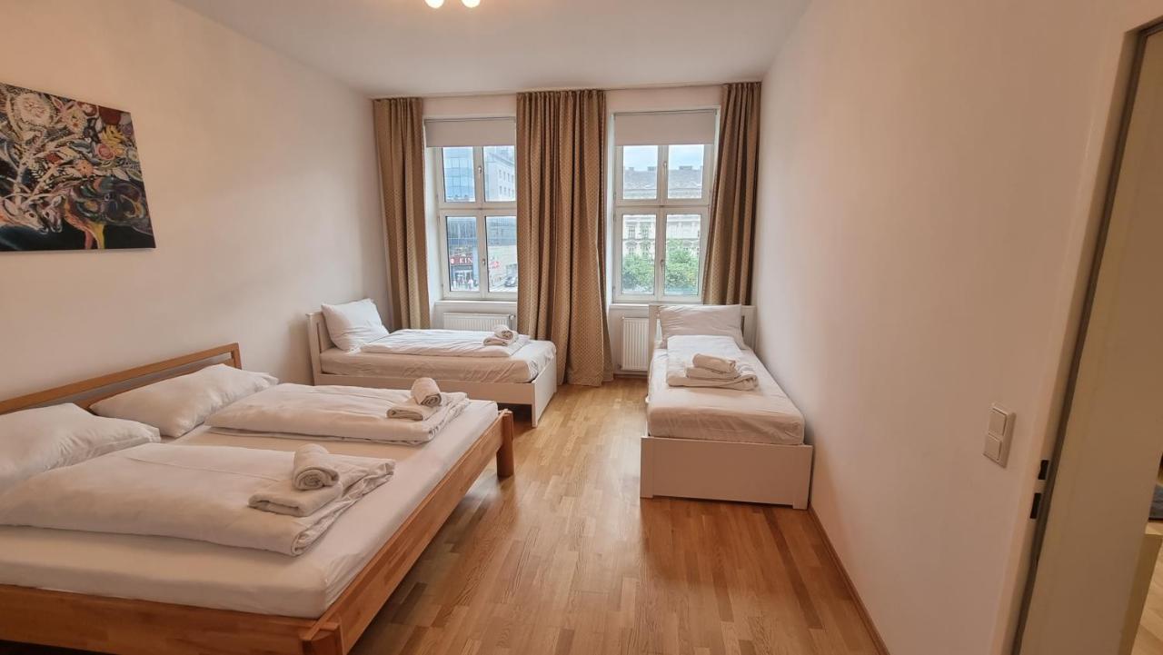 Sunny Apartment Next To Metro 1Br เวียนนา ภายนอก รูปภาพ