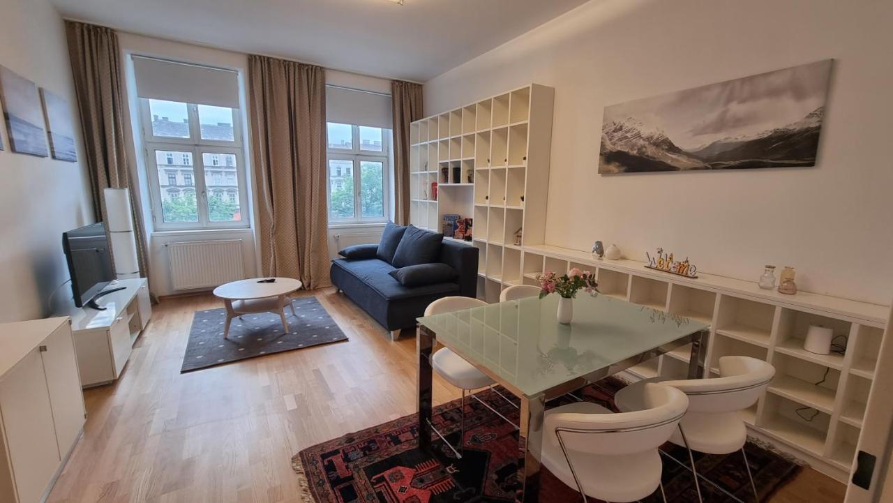Sunny Apartment Next To Metro 1Br เวียนนา ภายนอก รูปภาพ