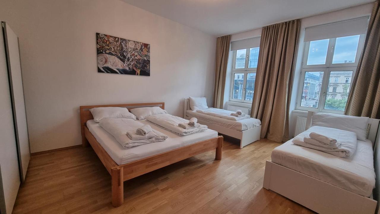 Sunny Apartment Next To Metro 1Br เวียนนา ภายนอก รูปภาพ