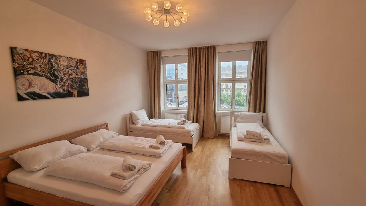 Sunny Apartment Next To Metro 1Br เวียนนา ภายนอก รูปภาพ